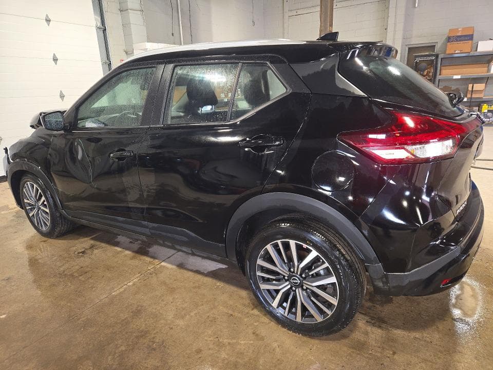 2025 NISSAN KICKS PLAY SV 2