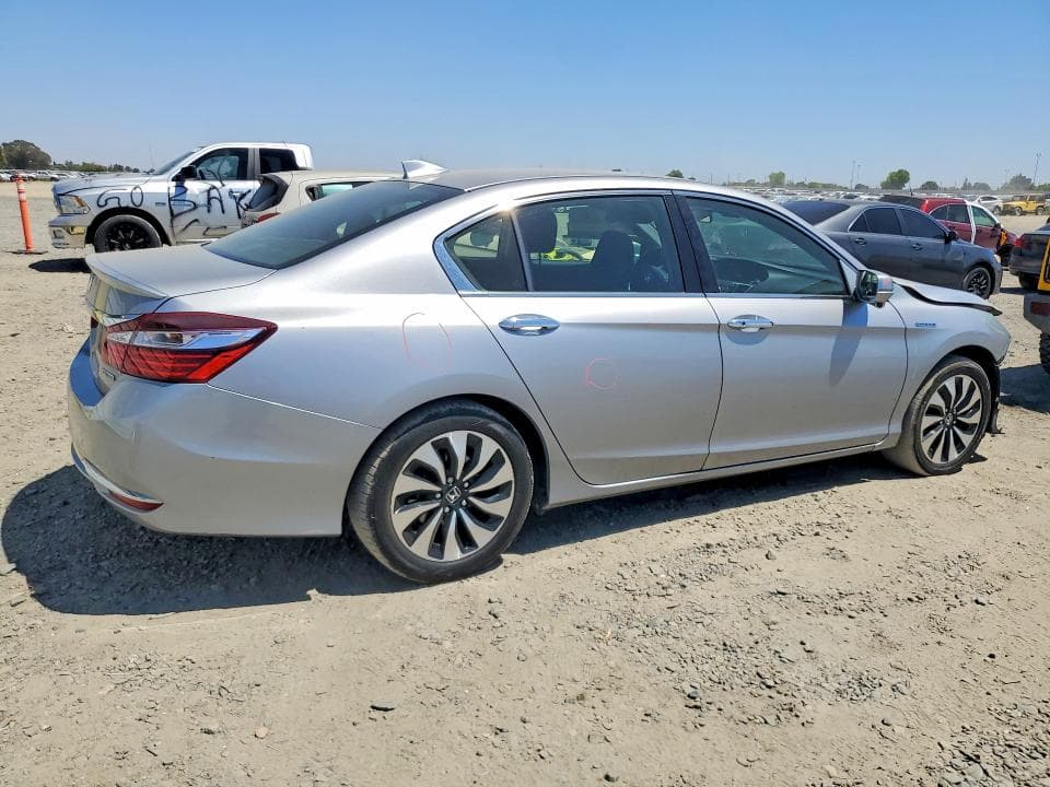 2017 HONDA ACCORD HYBRID 3