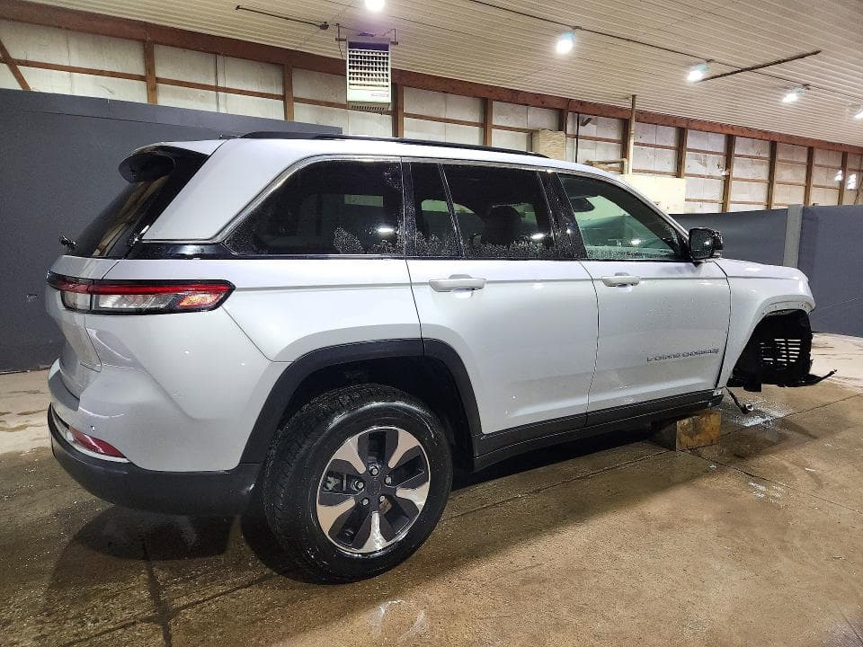 2024 JEEP GRAND CHEROKEE LIMITED 4XE 3