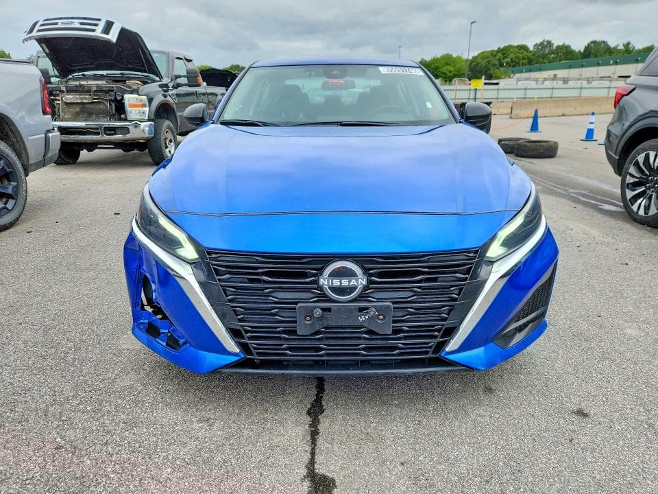 2025 NISSAN ALTIMA SV 5