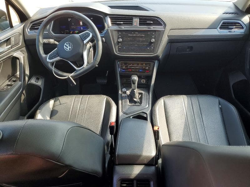 2022 VOLKSWAGEN TIGUAN SE 8