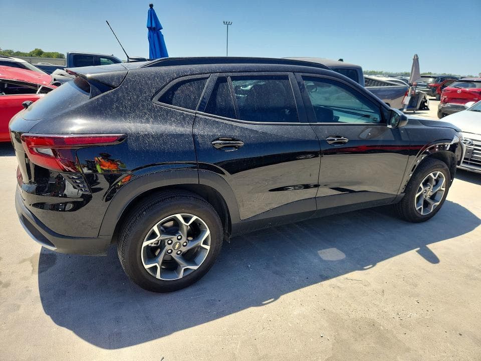 2025 CHEVROLET TRAX 1LT 3