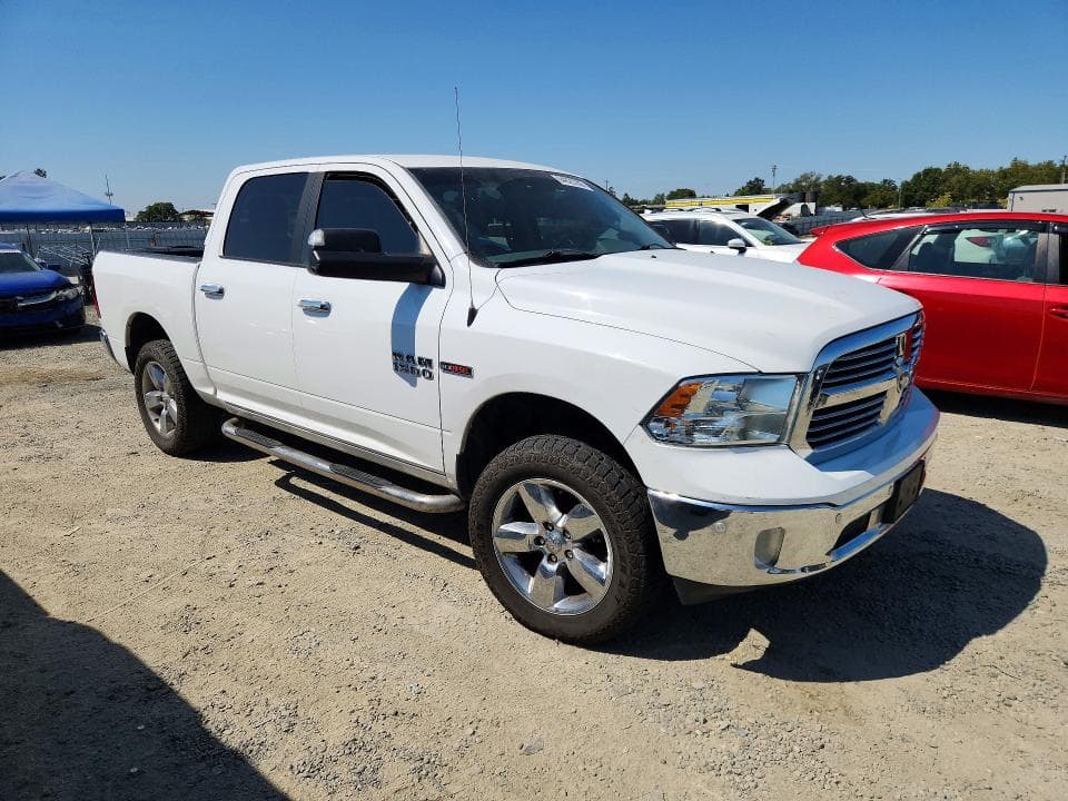 2017 RAM 1500 SLT 4