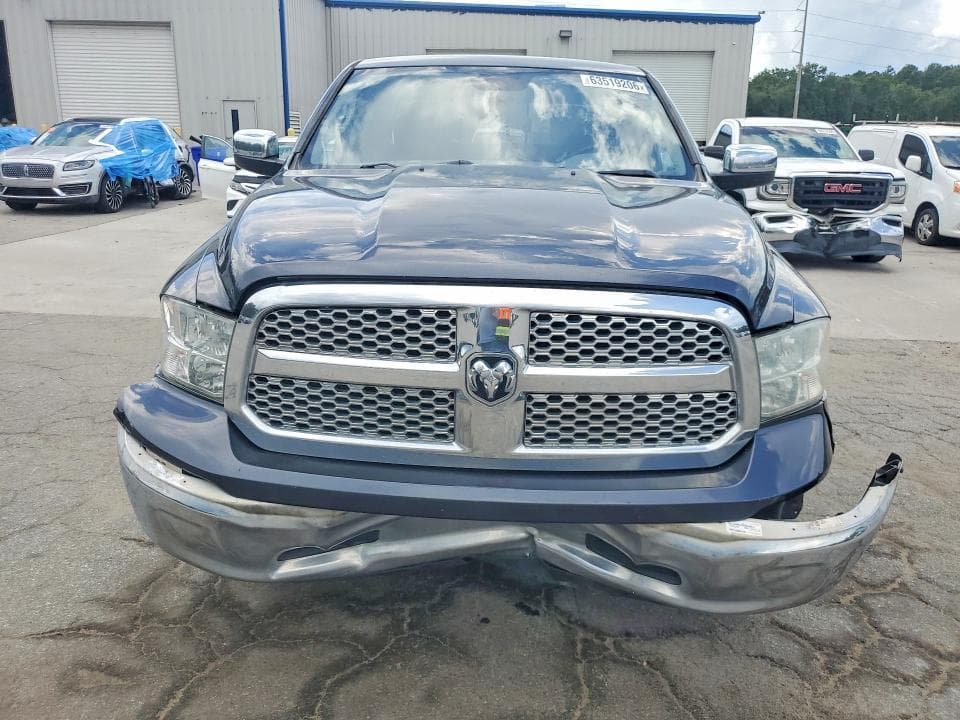 2019 RAM 1500 CLASSIC SLT 5