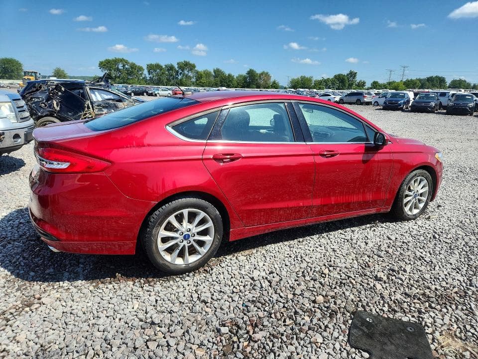2017 FORD FUSION SE 3