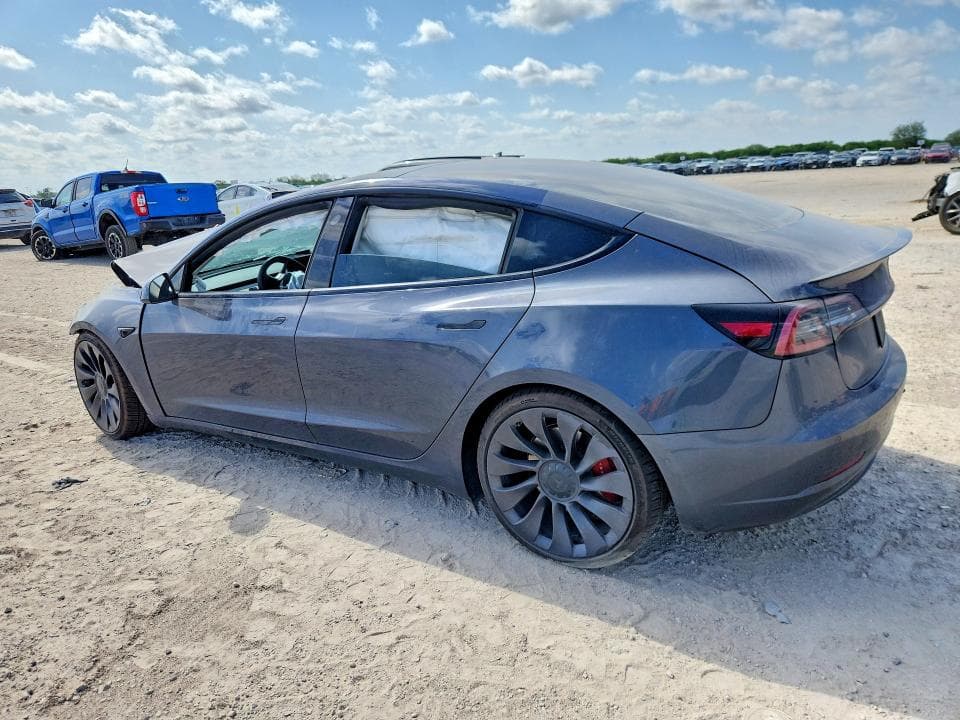 2022 TESLA MODEL 3 2