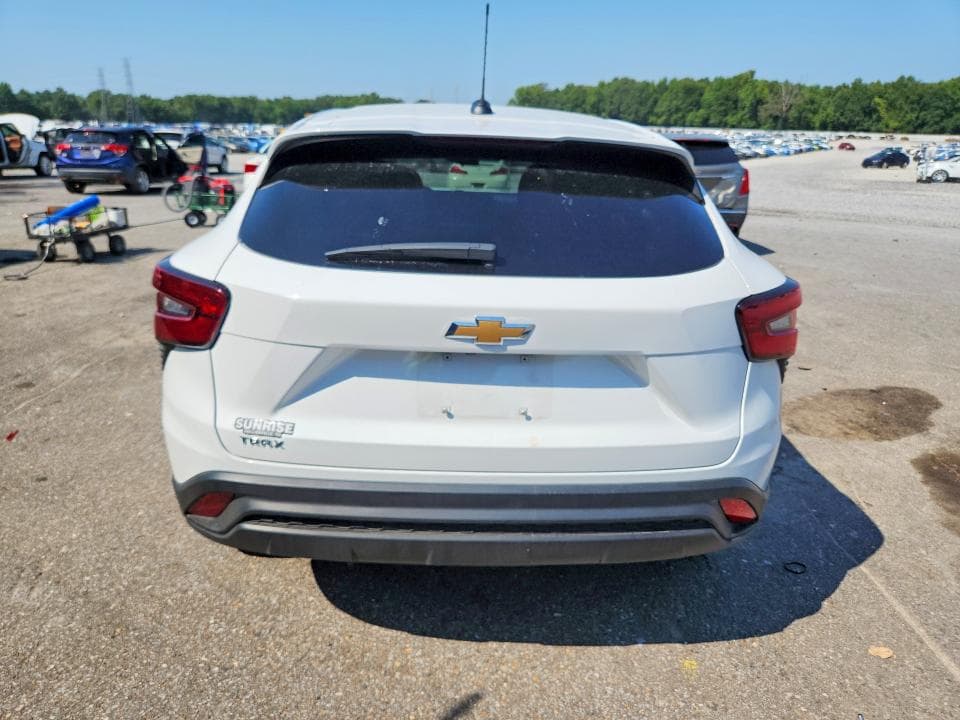 2025 CHEVROLET TRAX LS 6