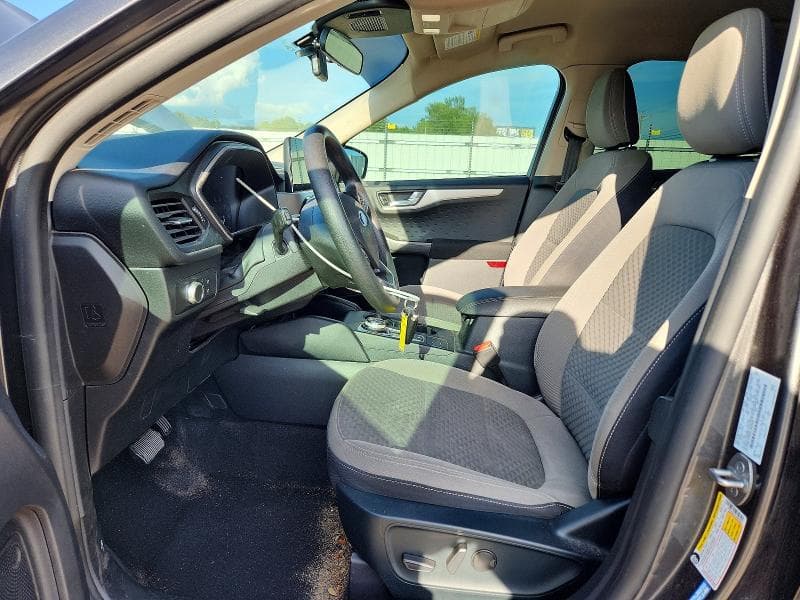 2020 FORD ESCAPE SE 7
