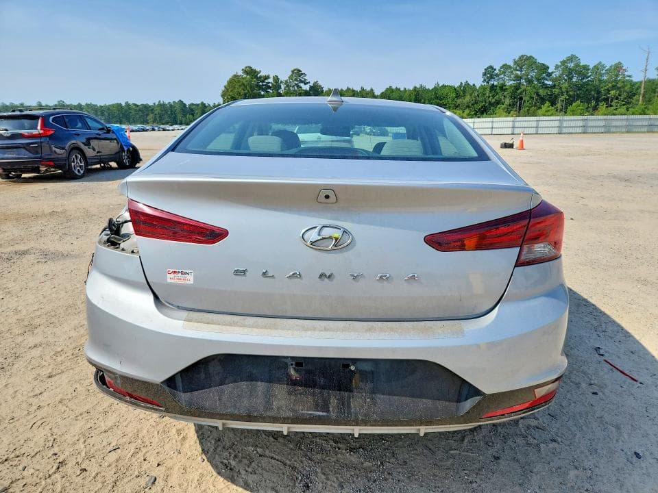 2020 HYUNDAI ELANTRA SEL 6