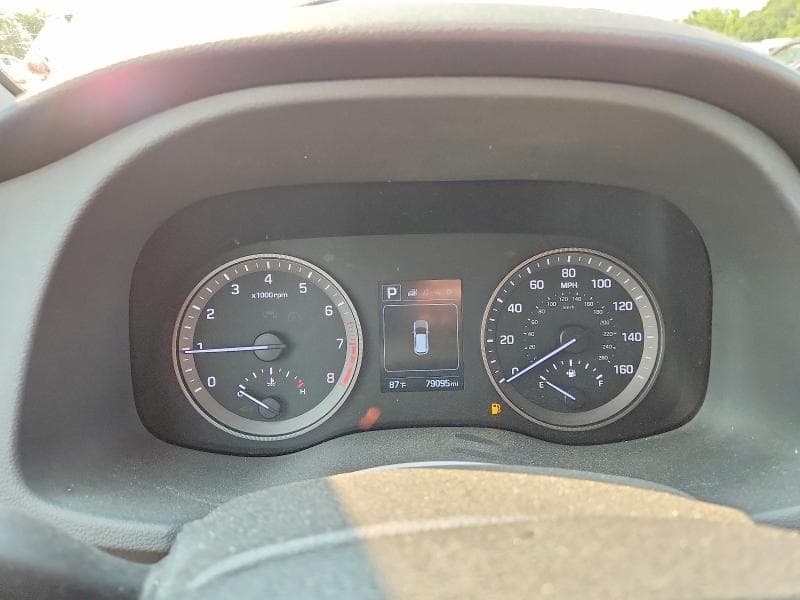 2018 HYUNDAI TUCSON VALUE 9