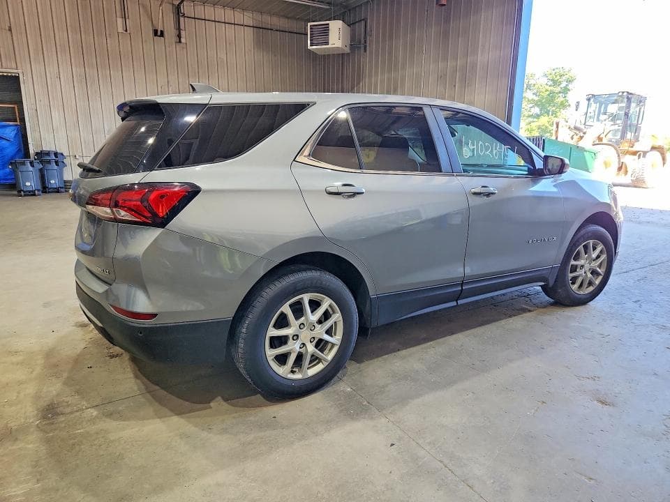 2023 CHEVROLET EQUINOX LT 3
