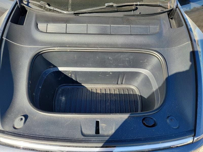 2026 TESLA MODEL Y 11