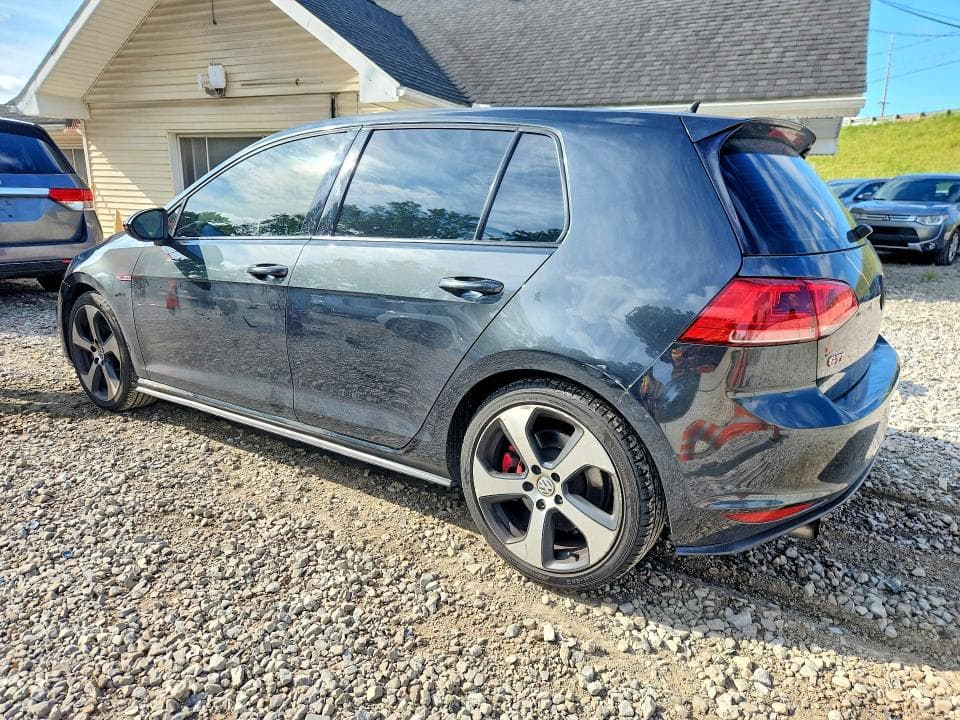 2017 VOLKSWAGEN GTI S/SE 2