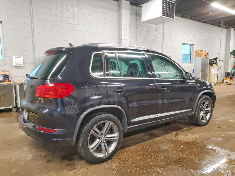 2017 VOLKSWAGEN TIGUAN SPORT 3