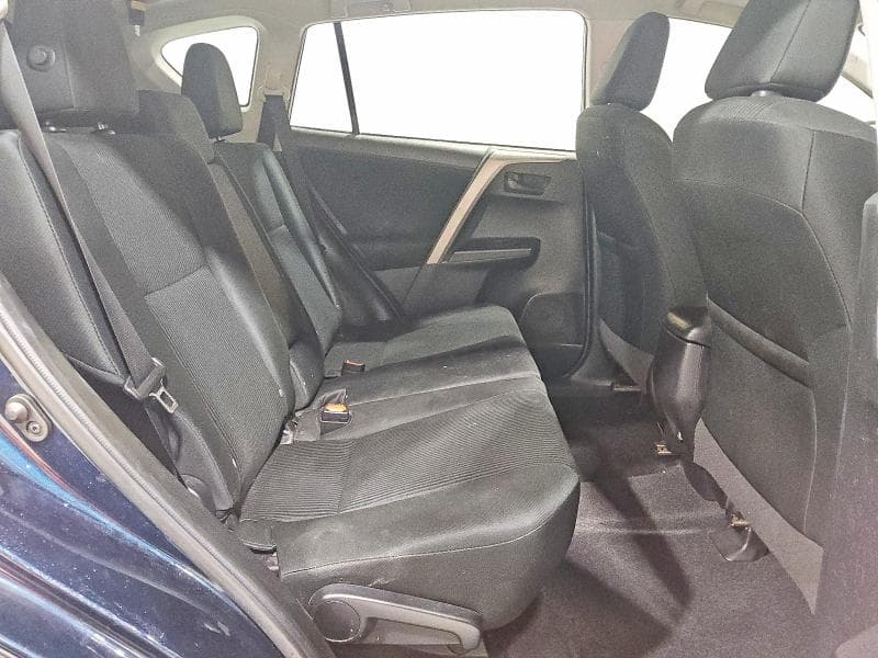 2018 TOYOTA RAV4 LE 11