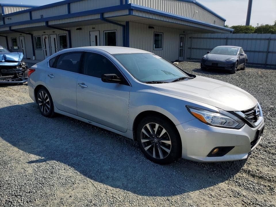 2017 NISSAN ALTIMA 2.5 SV 4