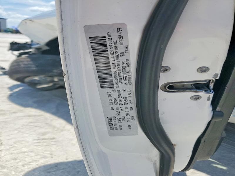 2019 RAM 1500 CLASSIC TRADESMAN 13