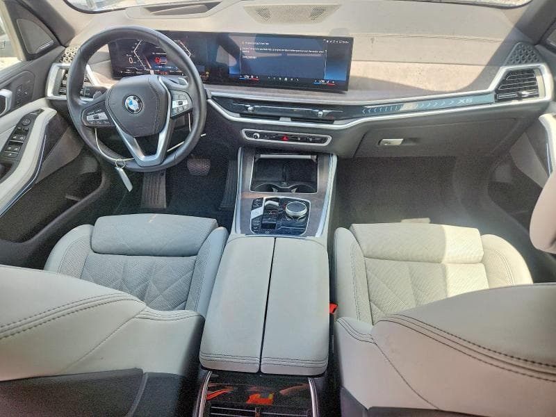 2025 BMW X5 XDRIVE40I 8