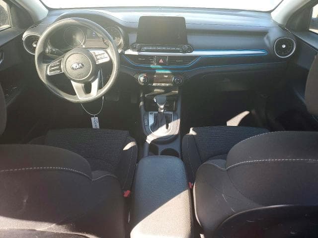 2019 KIA FORTE FE 8