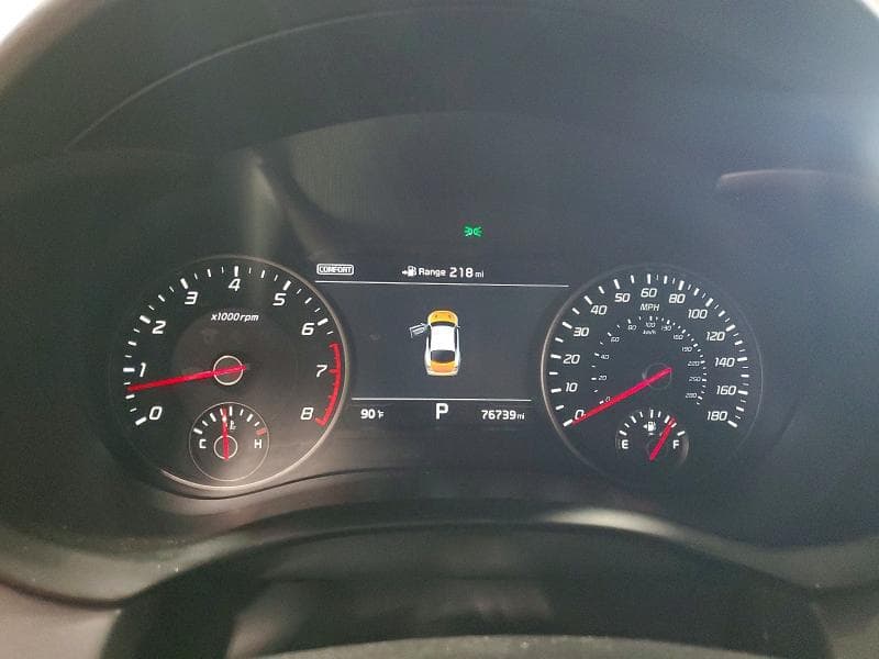2018 KIA STINGER GT2 9