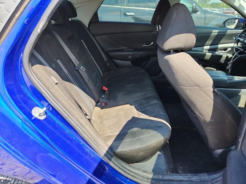 2024 HYUNDAI ELANTRA SEL 10