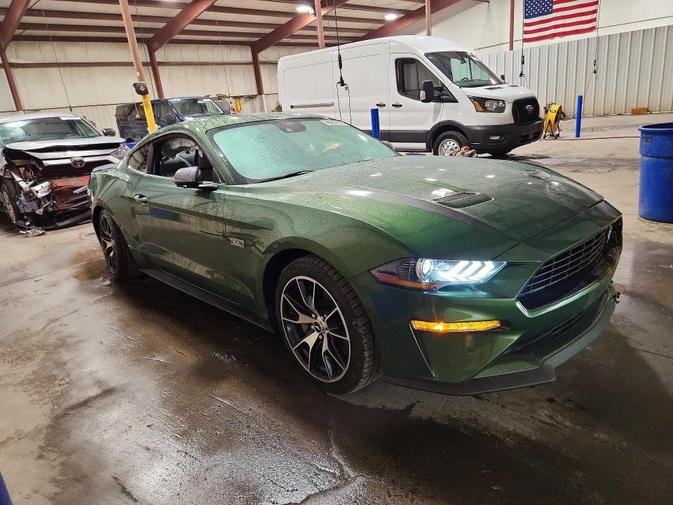 2022 FORD MUSTANG 4