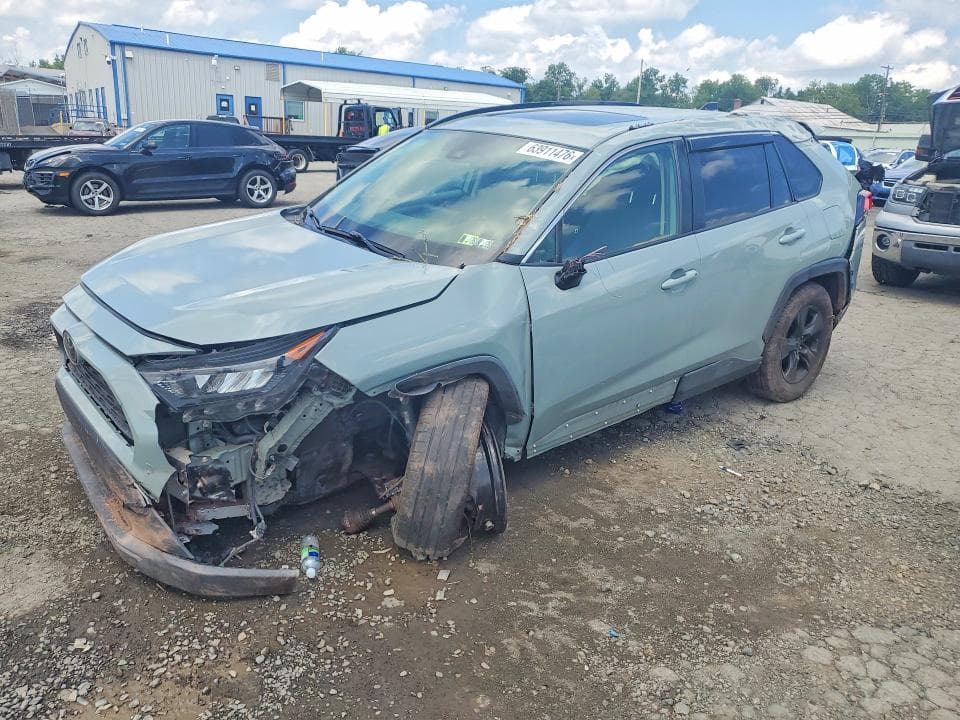 2019 TOYOTA RAV4 XLE - 1