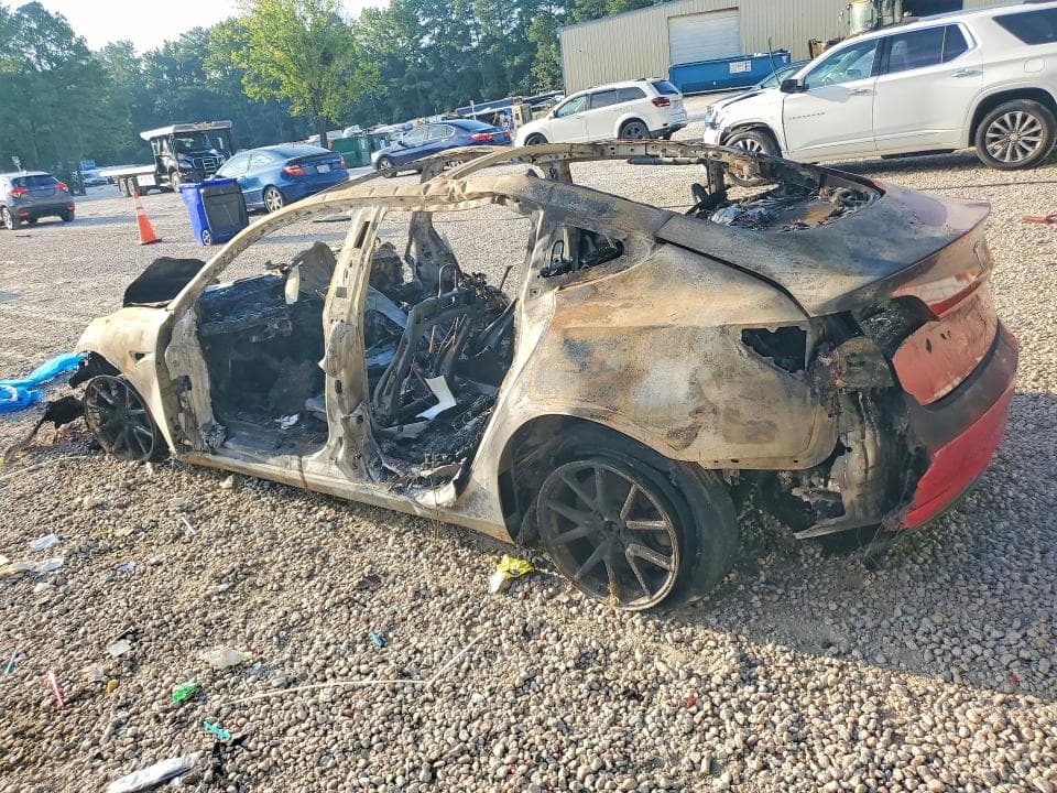 2018 TESLA MODEL 3 2
