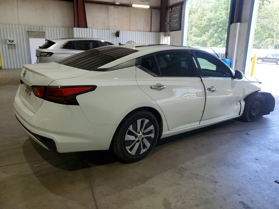 2020 NISSAN ALTIMA S 3