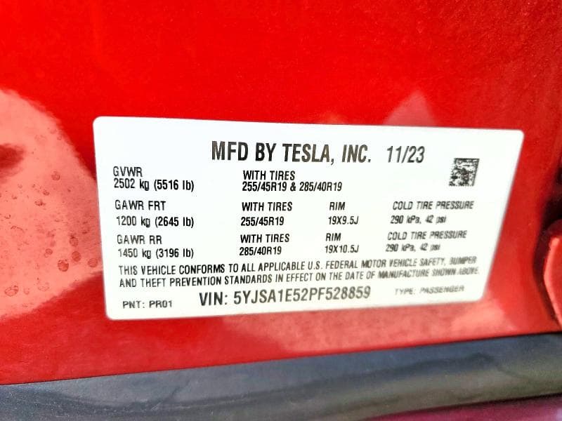 2023 TESLA MODEL S 13