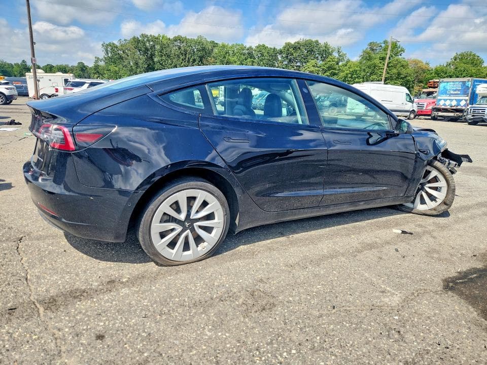 2022 TESLA MODEL 3 3