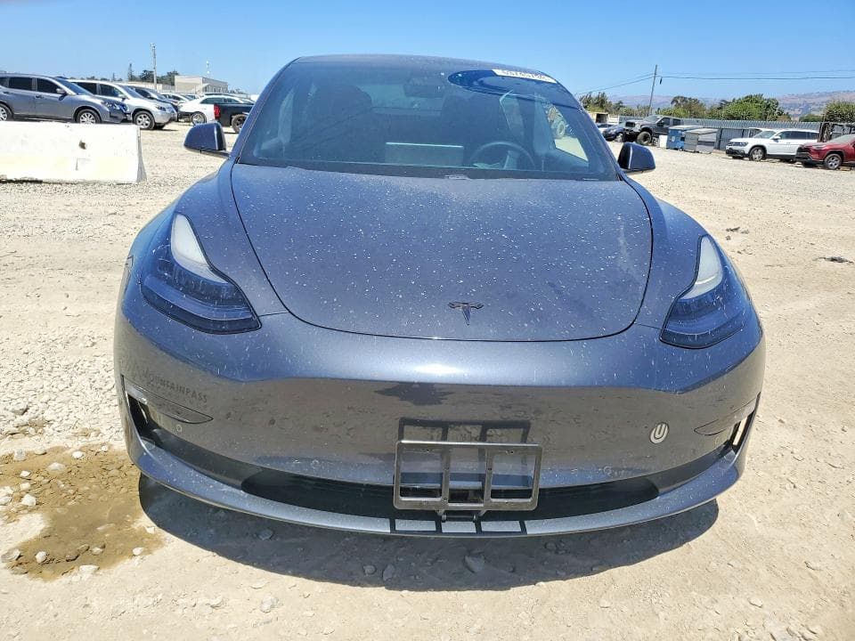 2018 TESLA MODEL 3 5