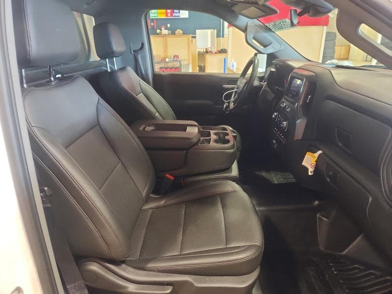 2023 CHEVROLET SILVERADO C1500 10