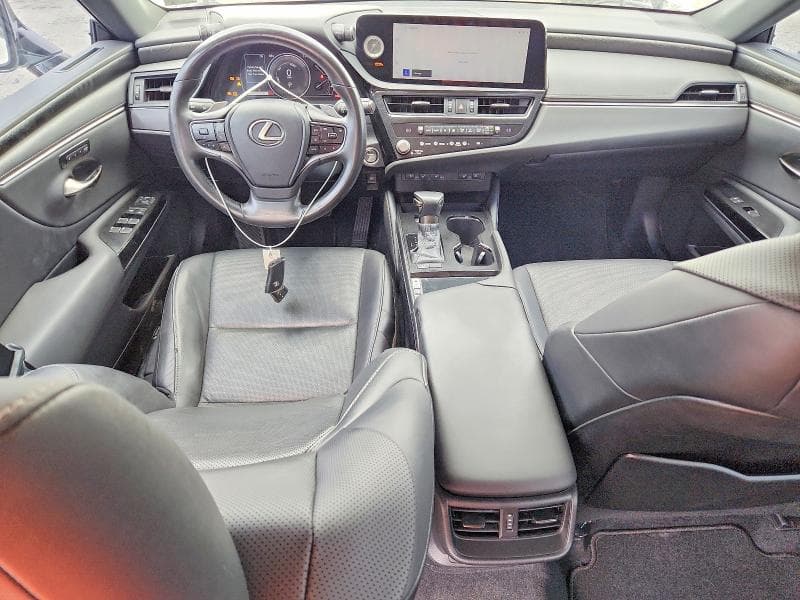 2023 LEXUS ES 300H BASE 8