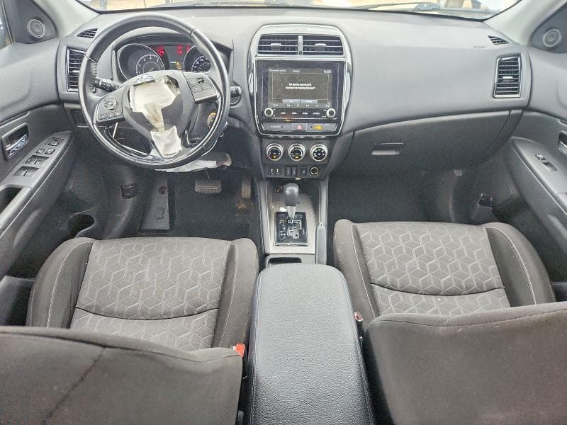 2021 MITSUBISHI RVR SE 8