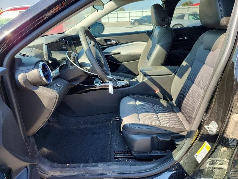2025 CHEVROLET TRAX 1LT 7