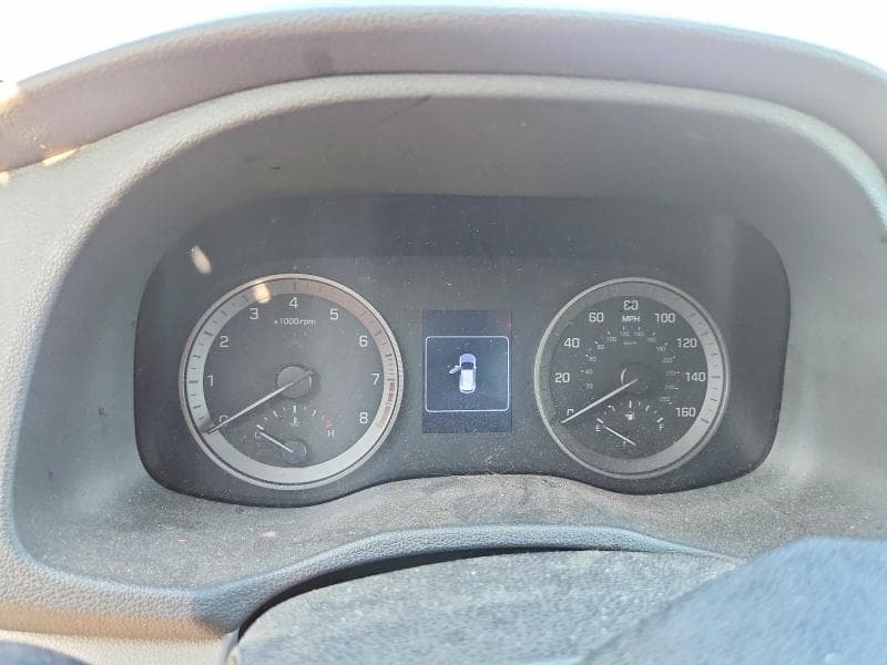 2017 HYUNDAI TUCSON SE 9