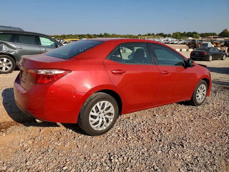 2019 TOYOTA COROLLA LE 3