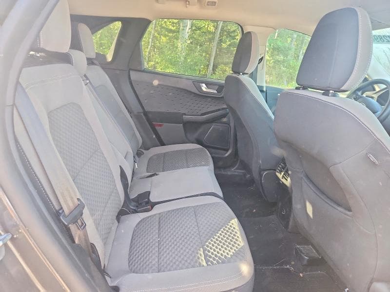 2020 FORD ESCAPE SE 11