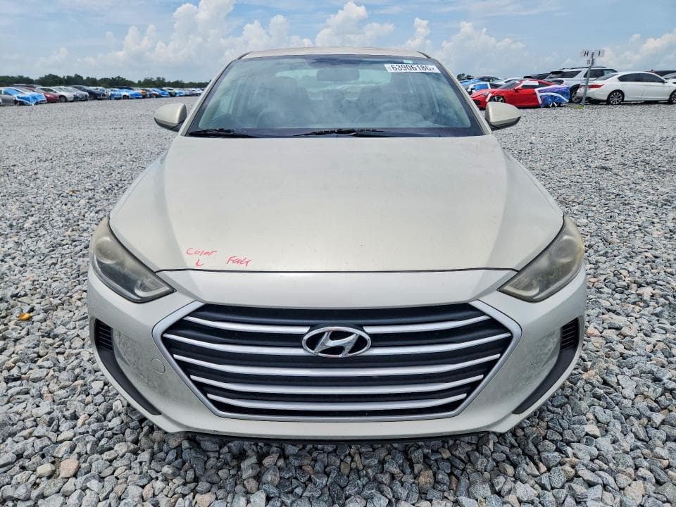2017 HYUNDAI ELANTRA SE 5