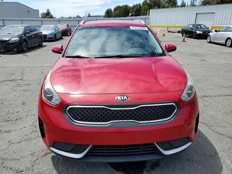 2017 KIA NIRO LX 5
