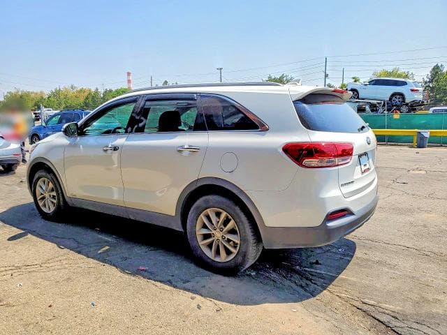 2017 KIA SORENTO LX 2