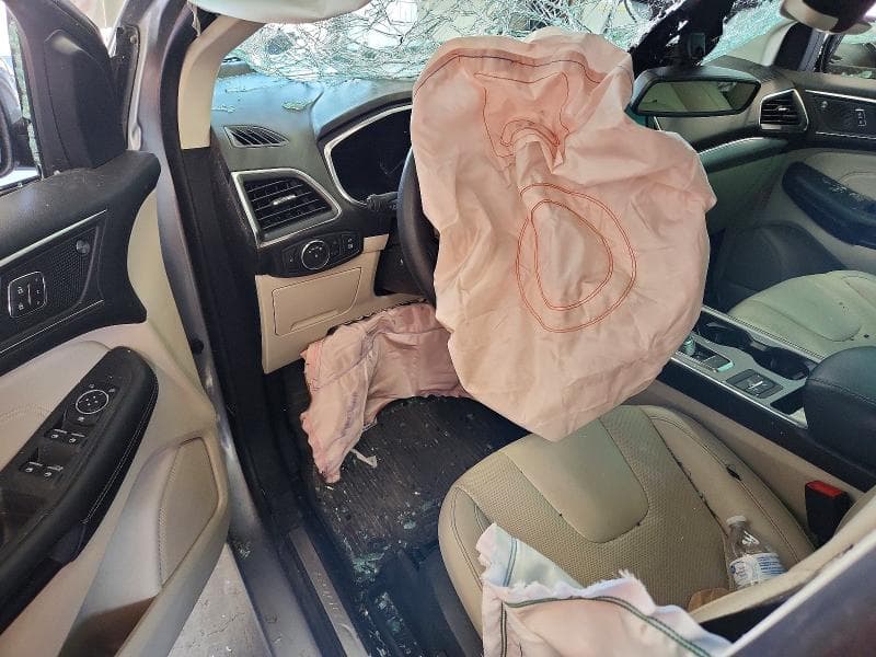 2021 FORD EDGE TITANIUM 8