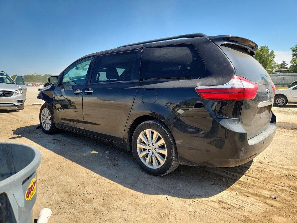 2017 TOYOTA SIENNA BASE 2