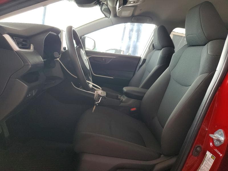 2024 TOYOTA RAV4 LE 7