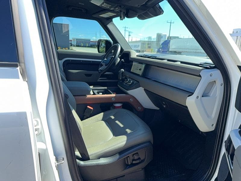 2023 LAND ROVER DEFENDER 110 S 5