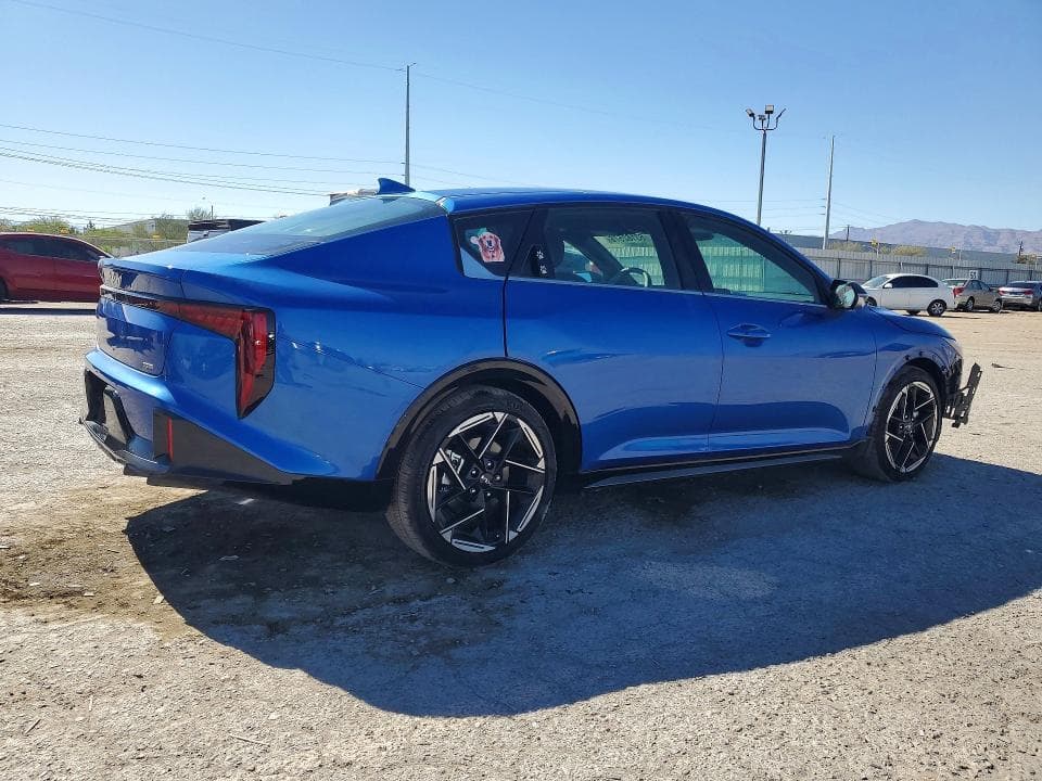 2025 KIA K4 GT LINE 3