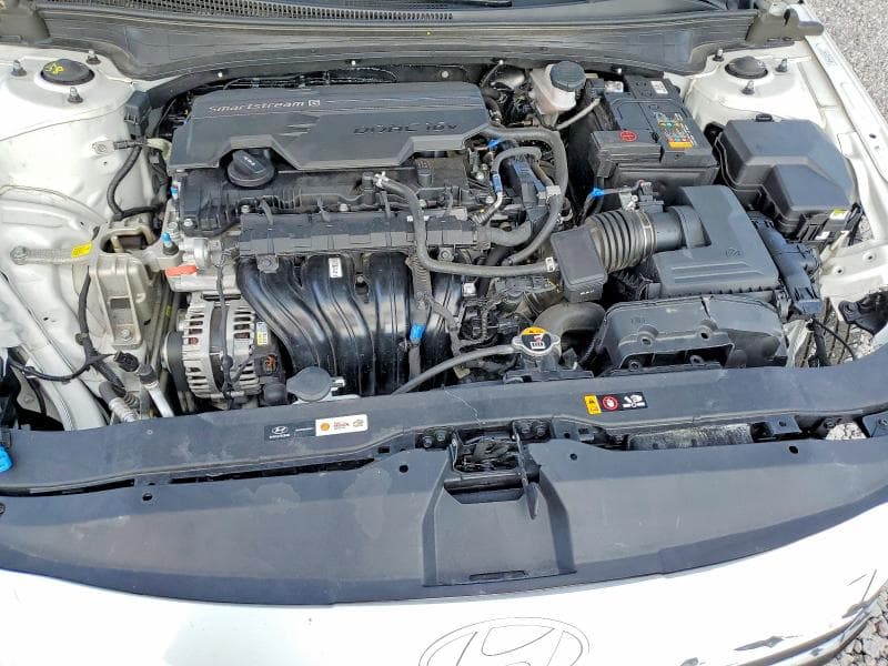 2024 HYUNDAI ELANTRA SEL 11