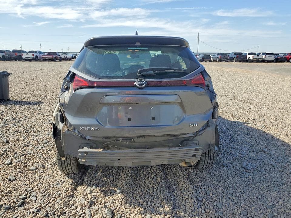 2024 NISSAN KICKS SR 6