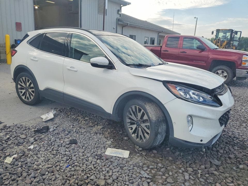 2020 FORD ESCAPE TITANIUM 4